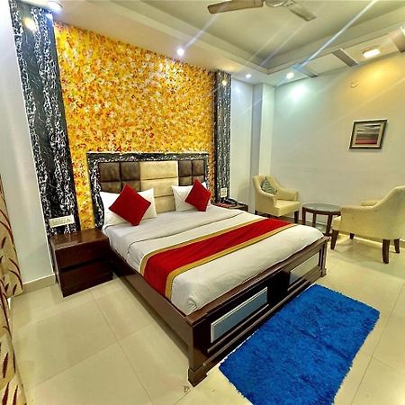 Hotel Vista Inn, Karol Bagh, New Delhi - Near Metro Eksteriør bilde