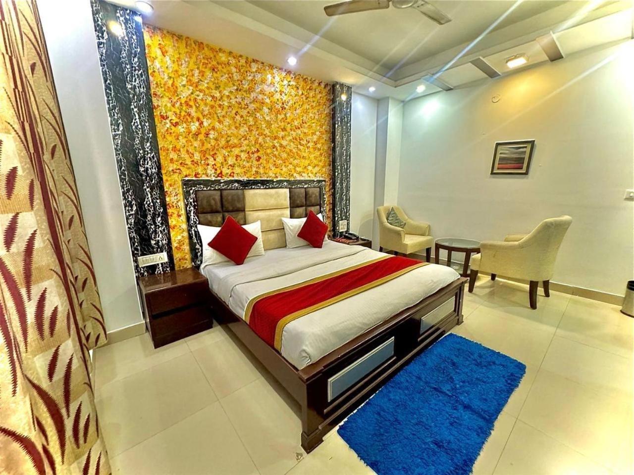 Hotel Vista Inn, Karol Bagh, New Delhi - Near Metro Eksteriør bilde